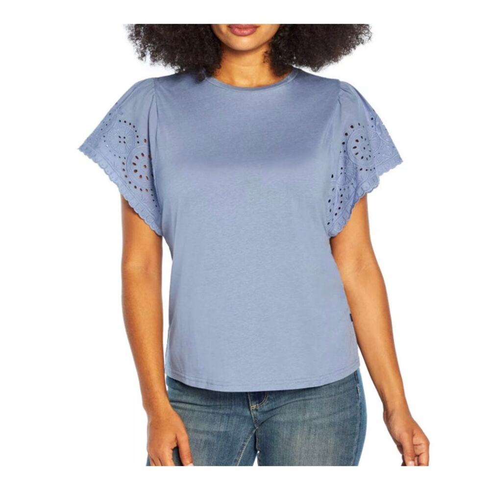 GAP Sofr Romantic Eyelet Flutter Short Sleeve blouse blue Scoop Neck Small